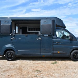VL Renault Master AKX – 5 places assises en Stalle