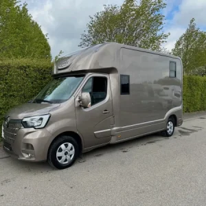Renault Master DCI 165 Equita Stallion