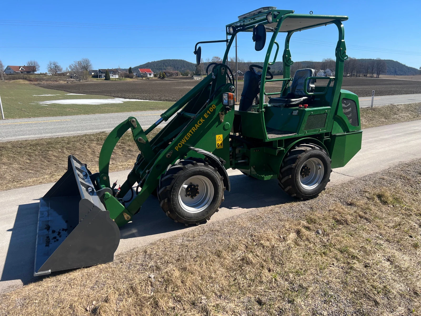 Powertrack E100 – 2022